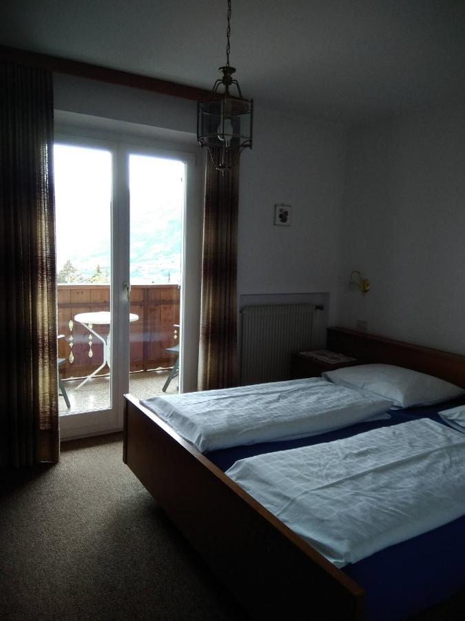 Muehlhaus Hotel Schenna Bagian luar foto