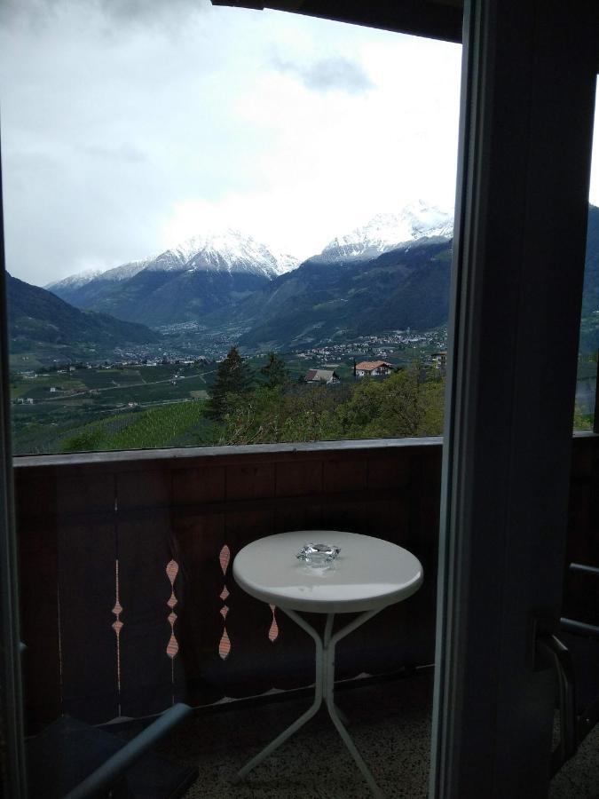 Muehlhaus Hotel Schenna Bagian luar foto